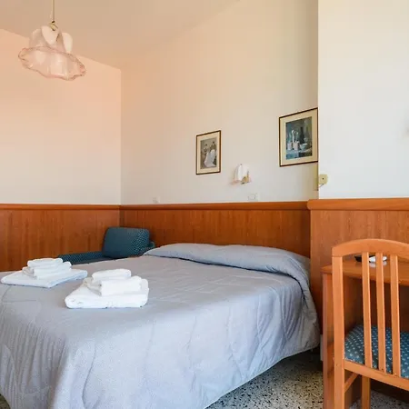 Diplomat Marine Каттолика