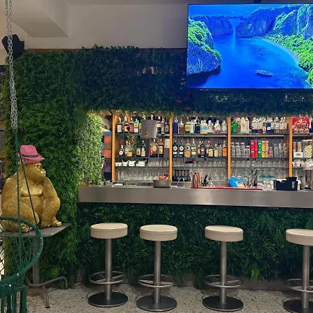 Отель Diplomat Marine 3*