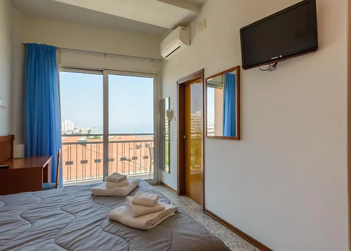 Diplomat Marine Hotel