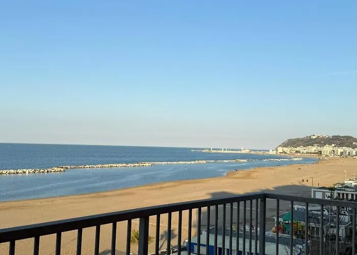 Diplomat Marine Hotel