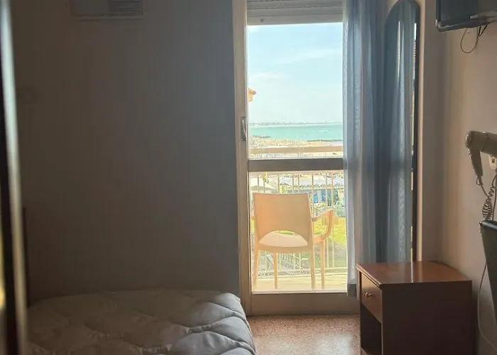 Hotel Diplomat Marine Cattolica