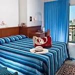Diplomat Marine Hotel 3*