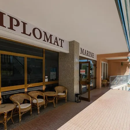Diplomat Marine Seafront Full Board - Pasti Inclusi 3* Cattolica