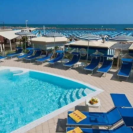 Diplomat Marine Seafront