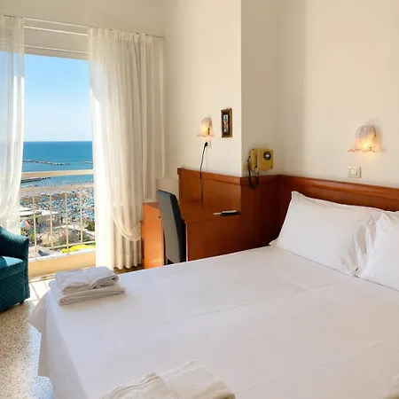 Hotel Diplomat Marine Seafront Full Board - Pasti Inclusi Cattolica