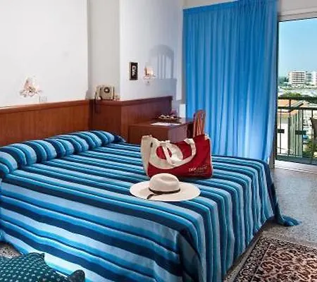 Diplomat Marine Hotel 3*