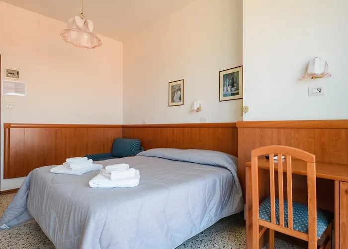 Diplomat Marine 卡托利卡