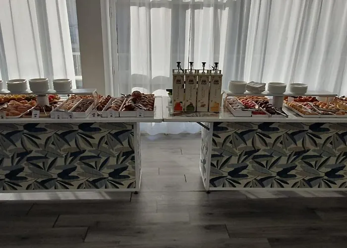 Diplomat Marine Κατόλικα