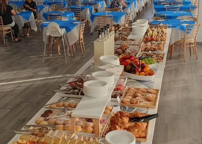 Hotel Diplomat Marine Cattolica